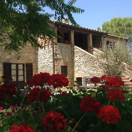 Agriturismo Podere Luchiano *